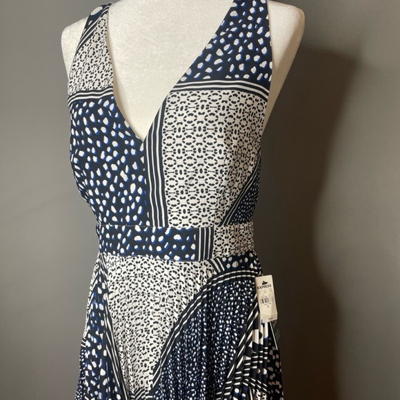 NWT Express Asymmetrical Handkerchief Sundress Navy Blue & White Sz. 10 - Picture 2 of 7